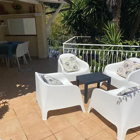 Da Papi Johnny Apartament