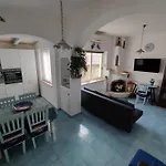 Da Papi Johnny Apartament